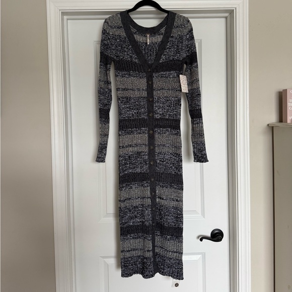 NWT Free People Cozy Up Cardigan Maxi Dress | XS - Picture 3 of 7